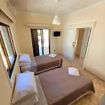 Marina Luxury - Pearl Ayia Napa