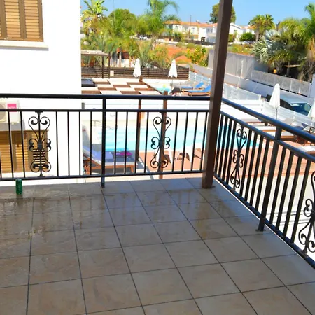 Marina Luxury - Pearl *