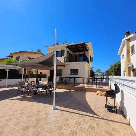 Villa Marina Luxury - Pearl Ayía Nápa