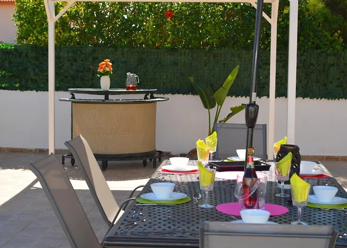 Marina Luxury - Pearl Ayia Napa