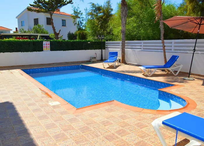 Marina Luxury - Pearl * Ayia Napa