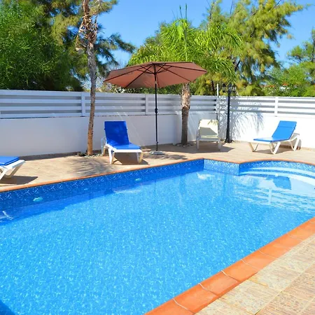 Marina Luxury - Pearl Ayia Napa