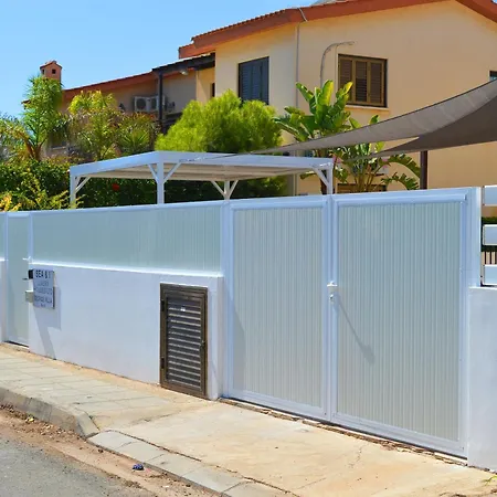 Marina Luxury - Pearl * Ayia Napa