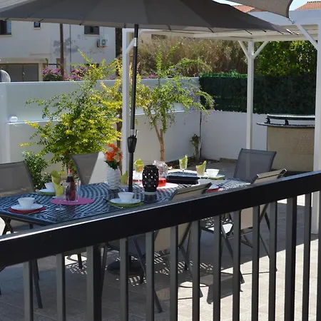 Marina Luxury - Pearl Ayia Napa